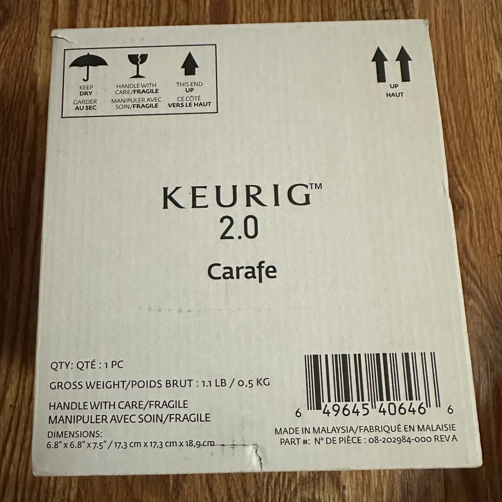 Keurig 2.0 Plastic Carafe 32oz Double-Walled with Easy-Pour Handle, Black